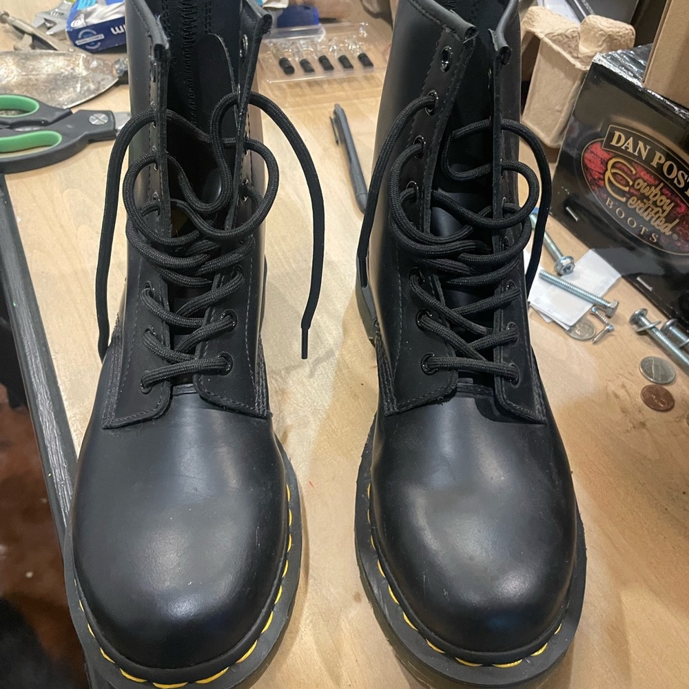 Dr Marten Boots